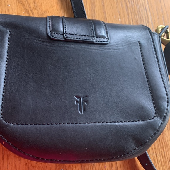Frye Leather Crossbody Bag NWOT - Picture 8 of 12
